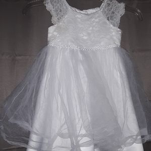 Tevolio White dress